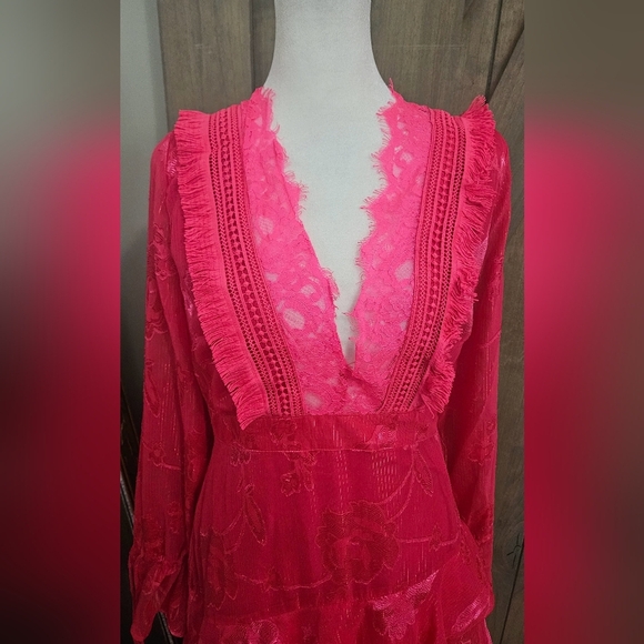 DARK PINK Frill Lacr plunge front midi dress In Hot Pink. Size 8 NWT - Picture 16 of 16